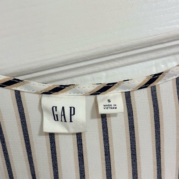 Gap Striped Midi Wrap Dress in White/Beige - Picture 4 of 7